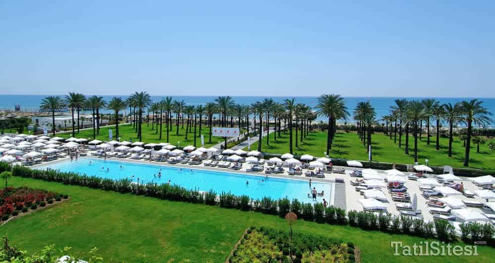 Adam & Eve Hotel (+16) 